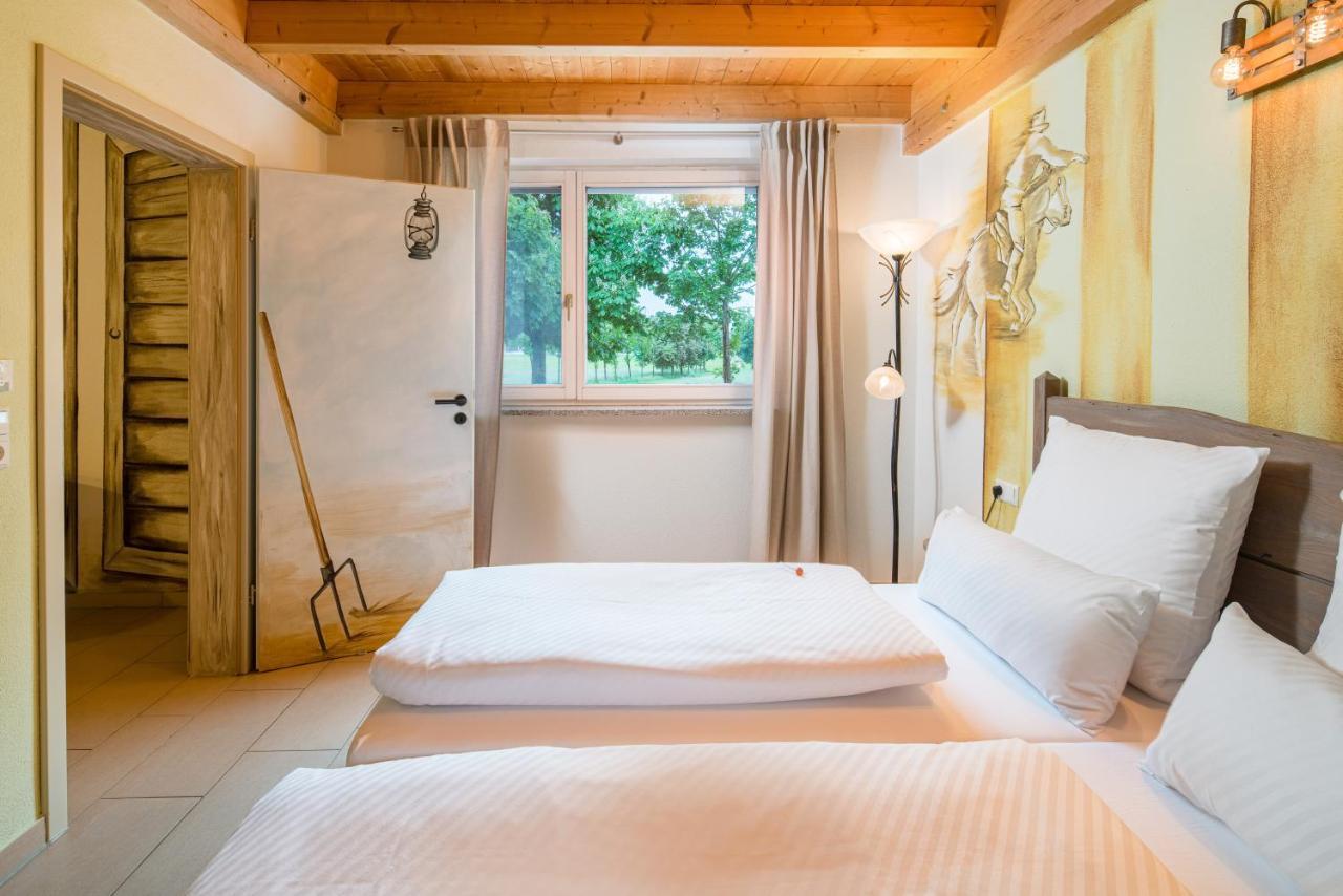 Hotel Hofgut Tiergarten เอาเล็นดอร์ฟ ภายนอก รูปภาพ