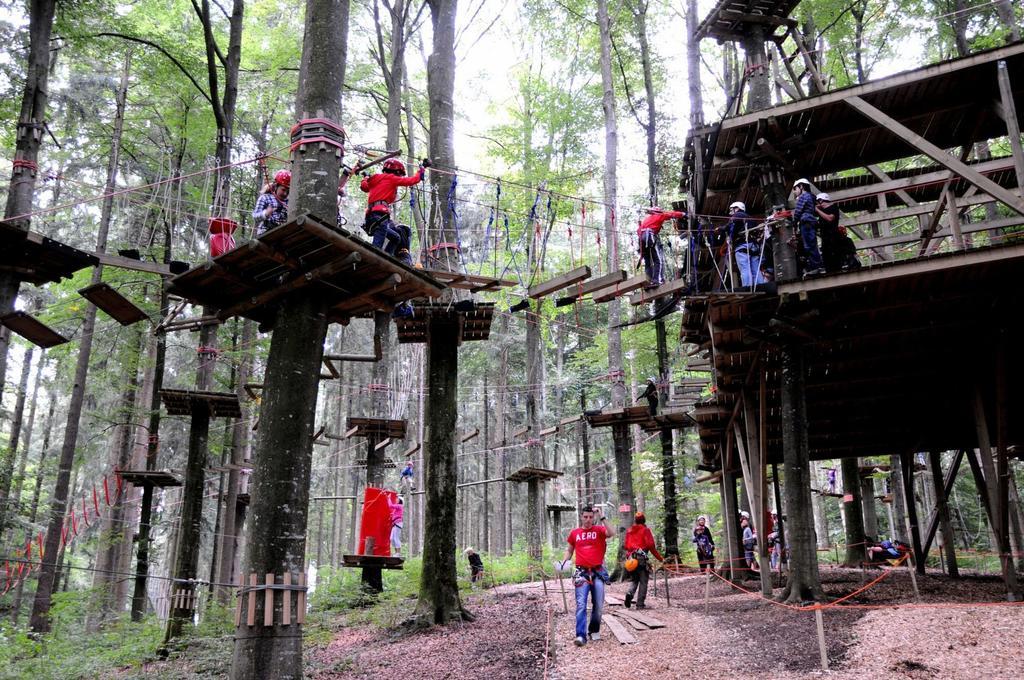 Hotel Hofgut Tiergarten เอาเล็นดอร์ฟ ภายนอก รูปภาพ