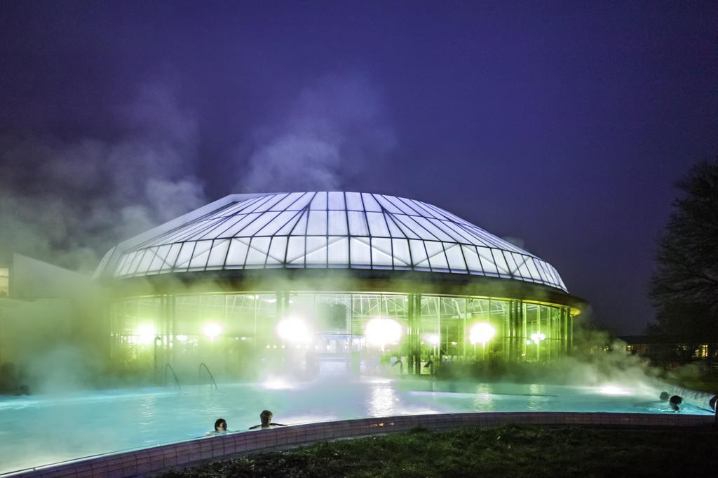 Hotel Hofgut Tiergarten เอาเล็นดอร์ฟ ภายนอก รูปภาพ